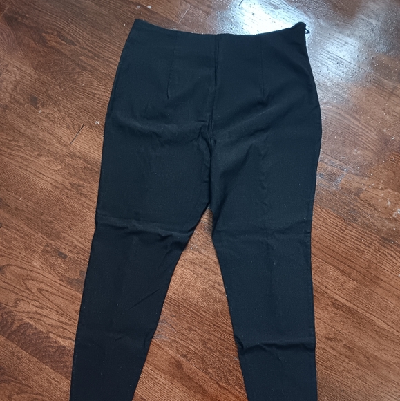 Black Shein Dress pants with Pearl accent - Picture 6 of 6
